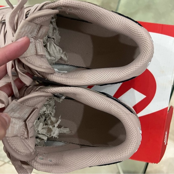 Nike Dunk Low SE in Fossil Stone and leopard print sneakers 8.5 - Picture 11 of 16